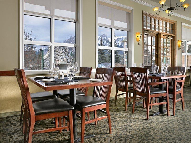Coast Canmore Hotel & Conference Centre מסעדה תמונה