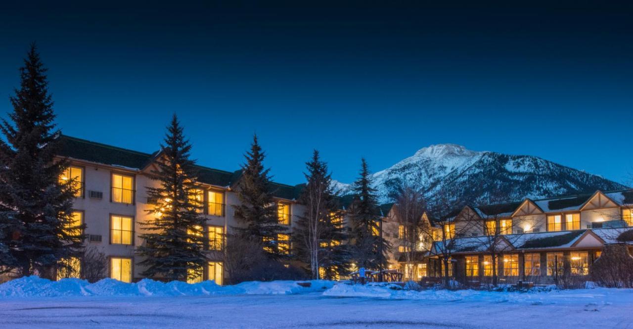 Coast Canmore Hotel & Conference Centre מראה חיצוני תמונה
